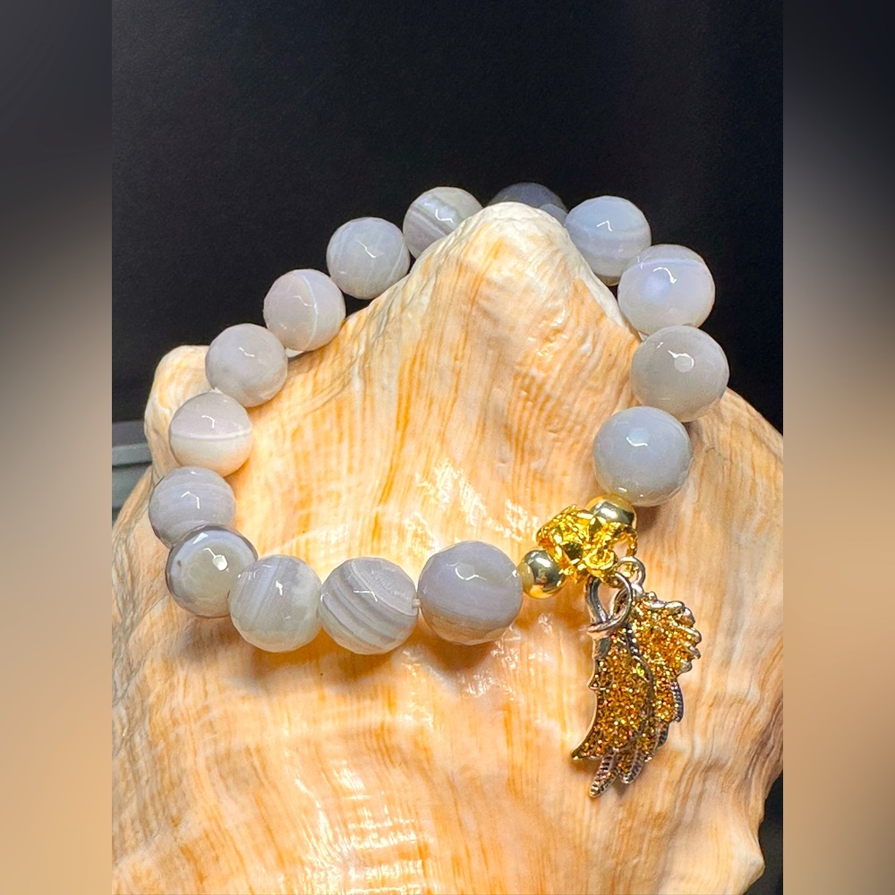 CHAMPAGNE AGATE BANDED + ANGEL WINGS STONES BRACELET Size 7” - Picture 1 of 9